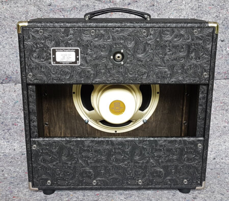 Schröter Amplification 1x12er Box Back Schröter Amplification 1x12er Box Backside
